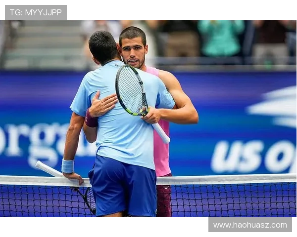 德约科维奇力克西里奇顺利晋级ATP上海大师赛第三轮 展现强劲实力