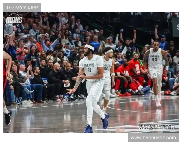 汤普森爆发27分申京都献26+11火箭击败独行侠豪取四连胜